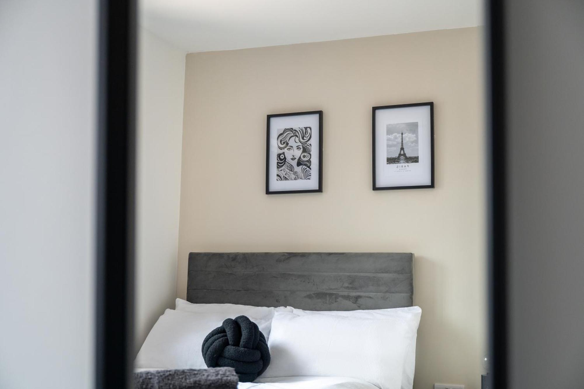 Проживание в семье Morden En-suite - Close Cente & Etihad Stadium Манчестер